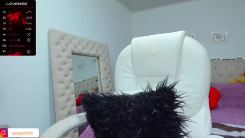 Snapshot of carla_perez_ chatting on December 8, 4:44 am carla perez 5pm 1 am online show from December 8, 4:44 am