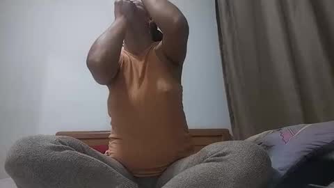 carlasweet00 online show from October 31, 3:18 am