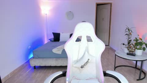 Alejandra online show from April 29, 2:38 am