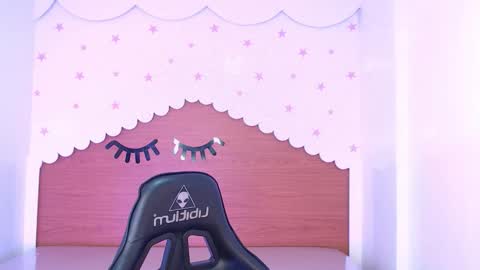 CARLYE   online show from November 5, 2:57 am