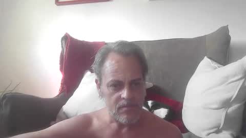 carlo online show from January 5, 10:13 pm