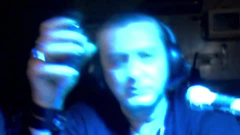 carlos712009 online show from July 3, 6:51 am