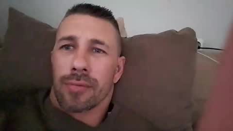 carloscadiz11 online show from November 2, 2:39 pm