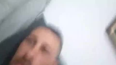 carloscadiz11 online show from December 15, 4:47 pm