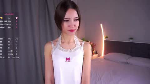 Emily online show from April 25, 5:20 am