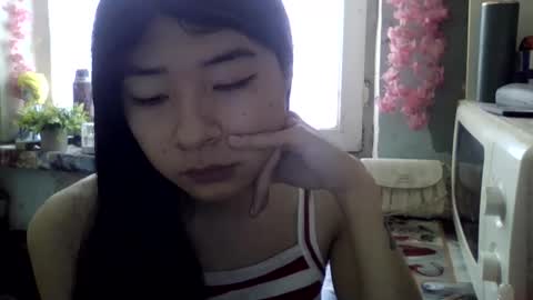 CarlyJoy online show from April 28, 8:51 am