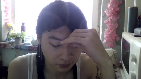 CarlyJoy online show from April 23, 10:34 am