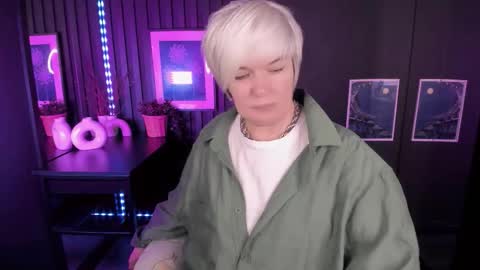 Carmen online show from November 21, 9:24 pm