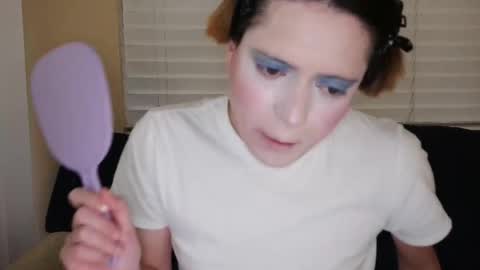 Brooke online show from April 12, 1:31 am