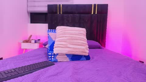 carola online show from March 12, 3:21 am