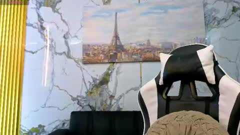carolina23_pm online show from June 25, 1:46 am