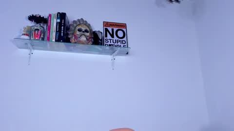 CarolinaM online show from February 2, 5:09 pm