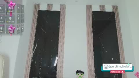caroline_foster1 online show from July 23, 12:14 pm