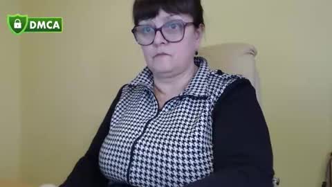 CarolineDream  online show from December 5, 12:36 pm