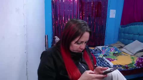 Carolinhe  online show from April 28, 12:31 pm