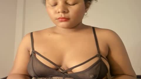 Caro online show from January 16, 3:15 am