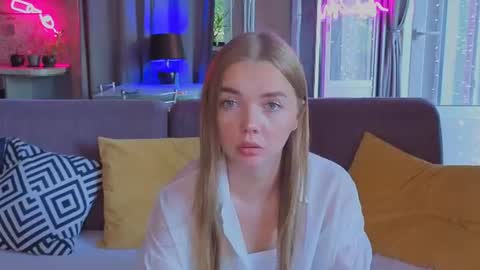 carriebradshawww online show from June 11, 4:27 pm