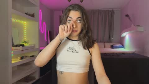 Carry online show from January 2, 10:01 pm