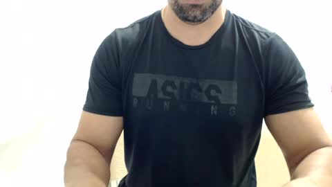cashmastermuscle77 online show from July 9, 10:30 am