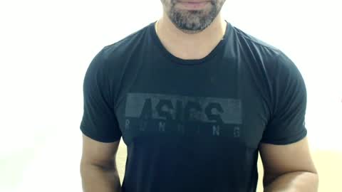 cashmastermuscle77 online show from July 8, 10:29 am