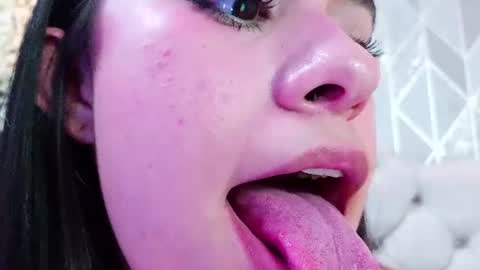 Cassie Jones online show from July 23, 1:58 am