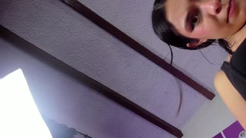 Cassie Jones online show from February 3, 3:20 am