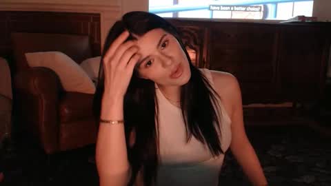 cassiealvarez online show from March 17, 3:44 am