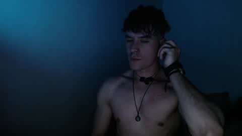 Juan online show from December 24, 11:44 pm