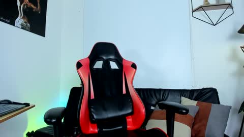 Matheo Brown online show from March 10, 7:40 pm