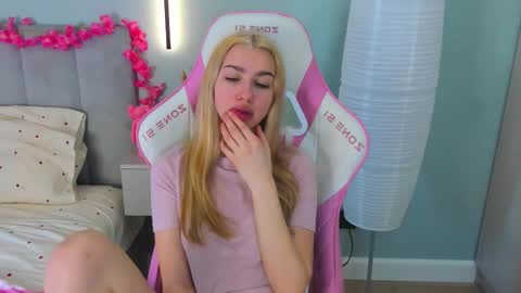 For friends Kira online show from March 16, 8:07 am