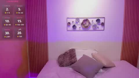 Lorena Saenz online show from April 30, 6:57 pm