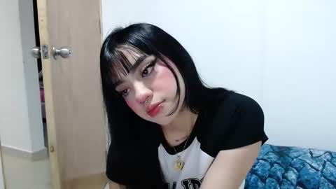 Mila online show from December 1, 2:42 am