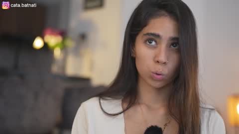 Catalina online show from November 6, 5:16 pm