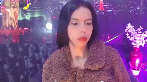 Queen Catalella online show from June 11, 3:26 am