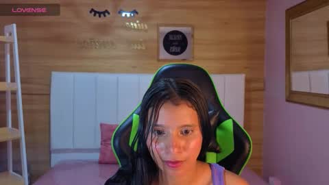 cataleya23_a online show from February 3, 8:35 pm