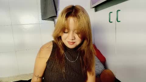 Catalina online show from June 14, 2:24 am