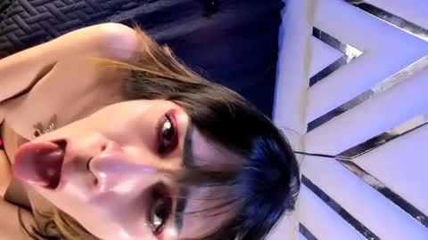 Snapshot of catarinamayer1 chatting on September 22, 10:58 pm catarinamayer1 online show from September 22, 10:58 pm