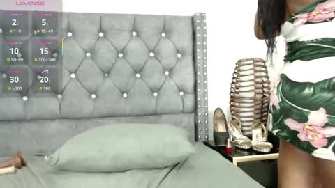 cathalina online show from November 4, 3:02 pm