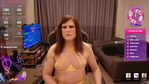 Catherinecuddles online show from May 18, 9:54 pm