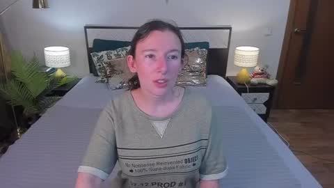Catrin online show from August 7, 3:38 am