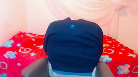 cathi_nahomi online show from October 18, 11:42 pm