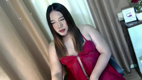 Cathy Mae online show from June 12, 6:40 pm