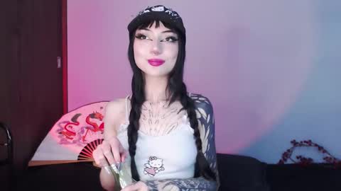 Cati help me reach my goal of 100 thumbs up again 3 online show from January 23, 5:02 am