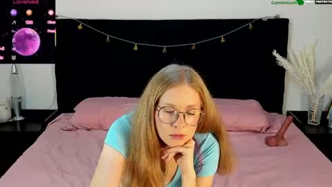 CatmintLush online show from July 26, 2:42 am