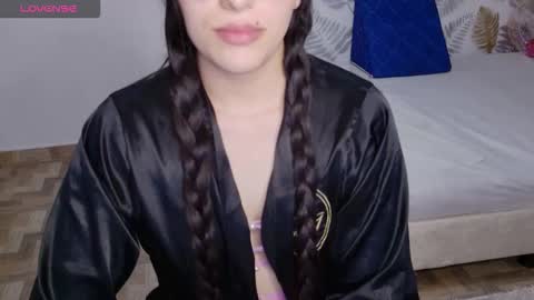 cattleyaangel online show from March 16, 8:02 pm