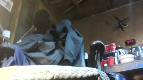 caughtnaked online show from November 25, 5:39 am