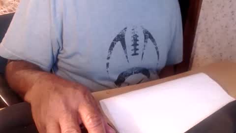 cazzsper2005 online show from October 29, 5:31 am