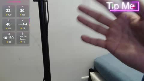 Elmandamas online show from March 19, 3:12 am