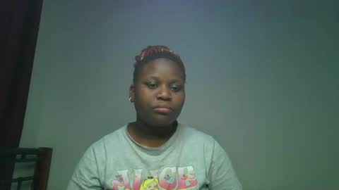 ceepretty25 online show from July 16, 10:40 am