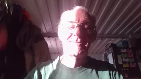 Chuck online show from November 7, 4:09 pm